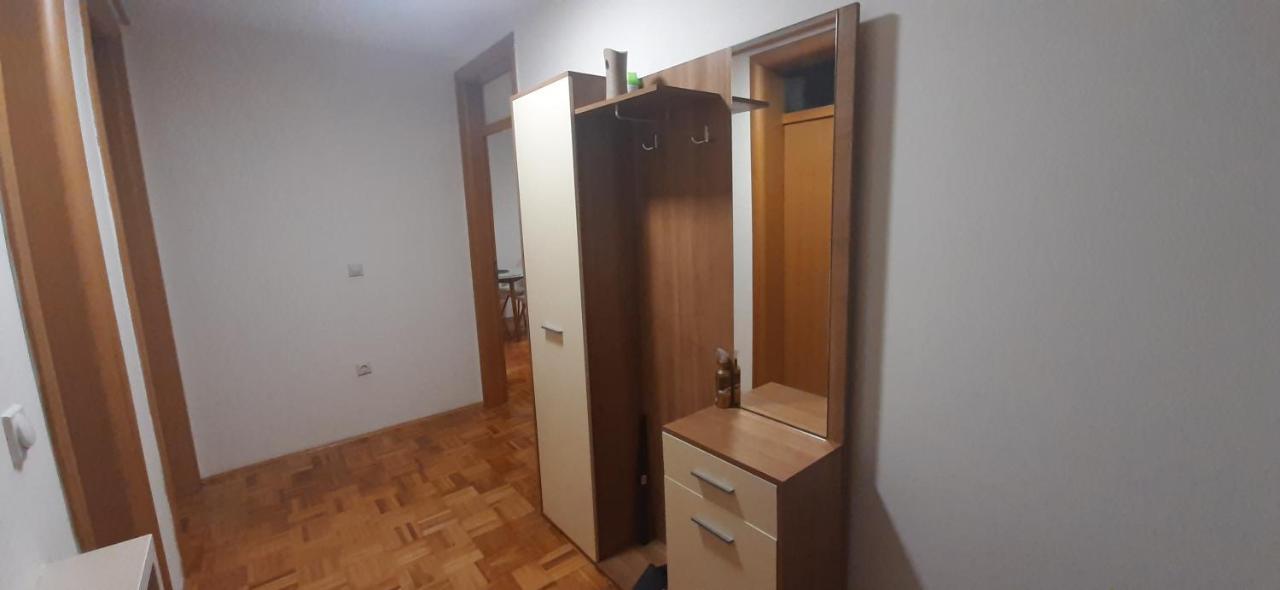 Lukavica Apartman Stella Istocno Sarajevo מראה חיצוני תמונה